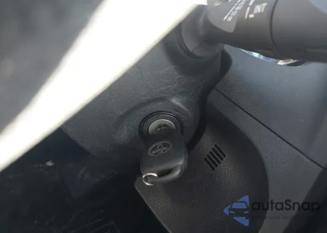 2019 Toyota Corolla from USA, damaged, VIN 5YFBURHE4KP925858